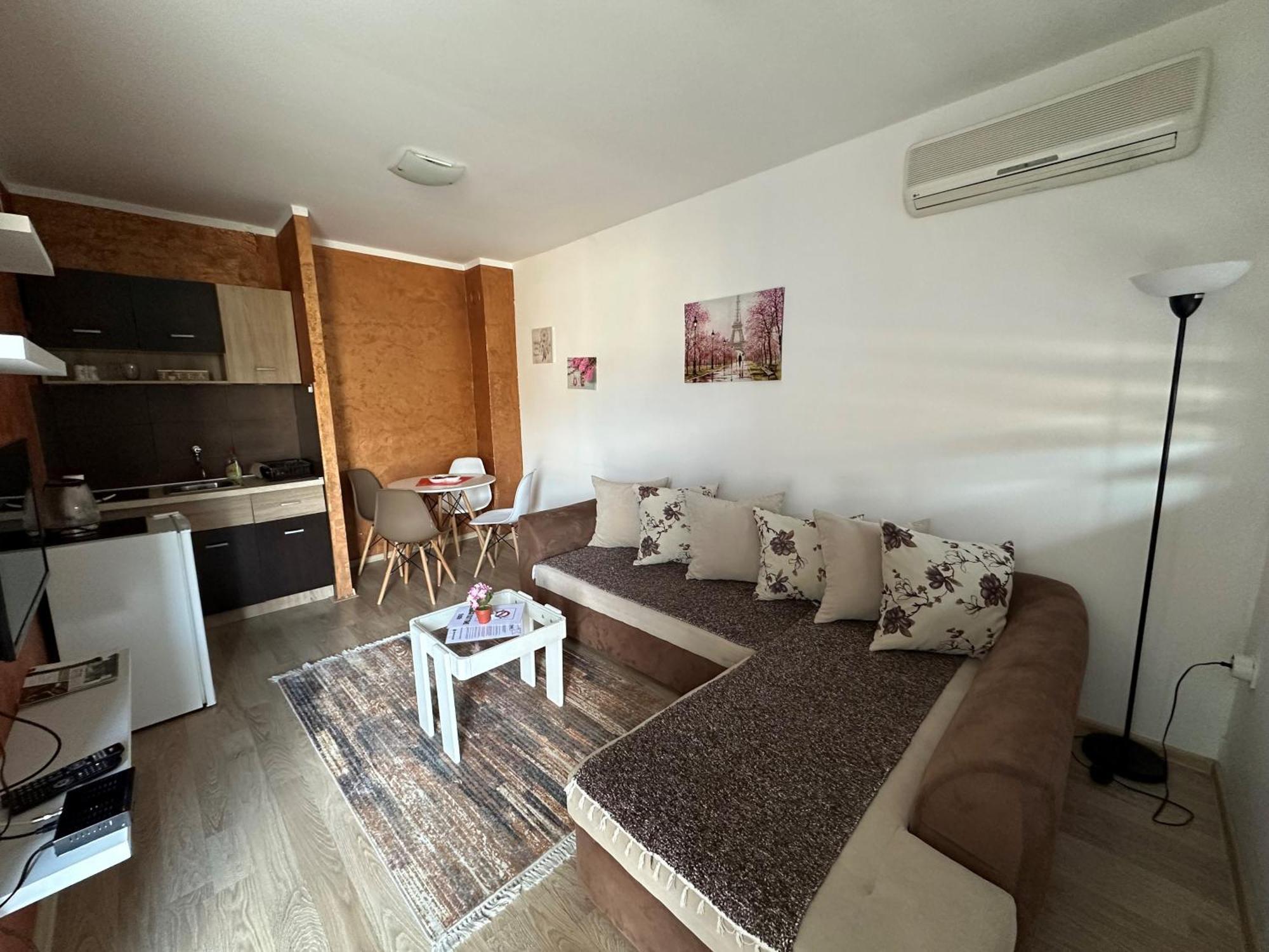 Apartmani Vucinic เซทินเจ ภายนอก รูปภาพ