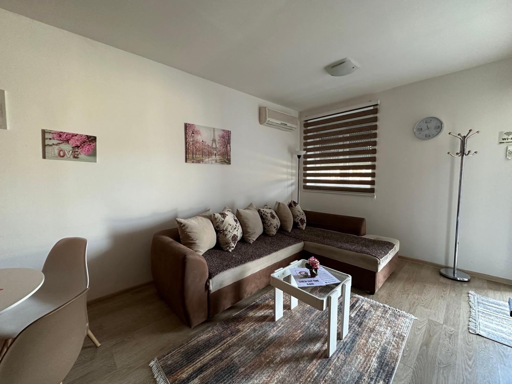 Apartmani Vucinic เซทินเจ ภายนอก รูปภาพ